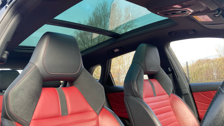 MG Hs 1.5 T-GDI Exclusive 5dr Petrol Hatchback